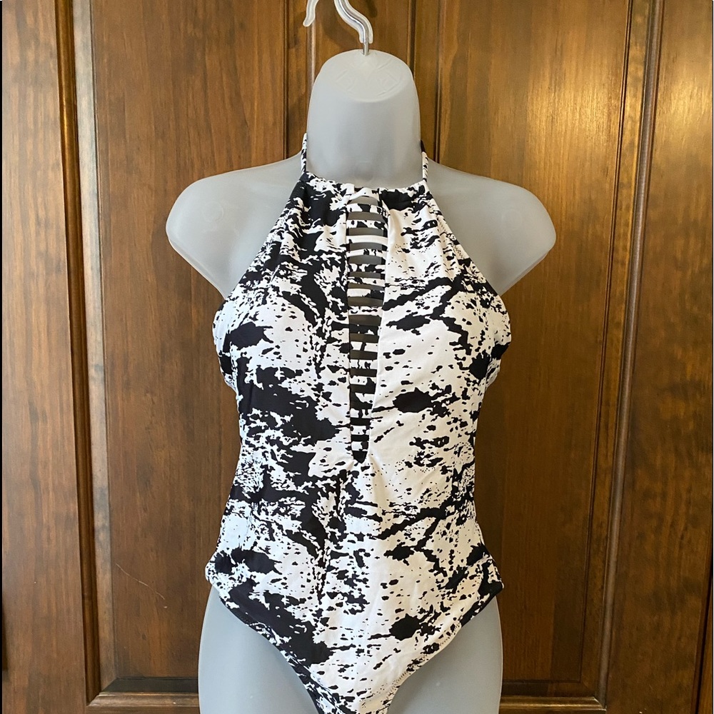 Cupshe One Piece Swimsuit